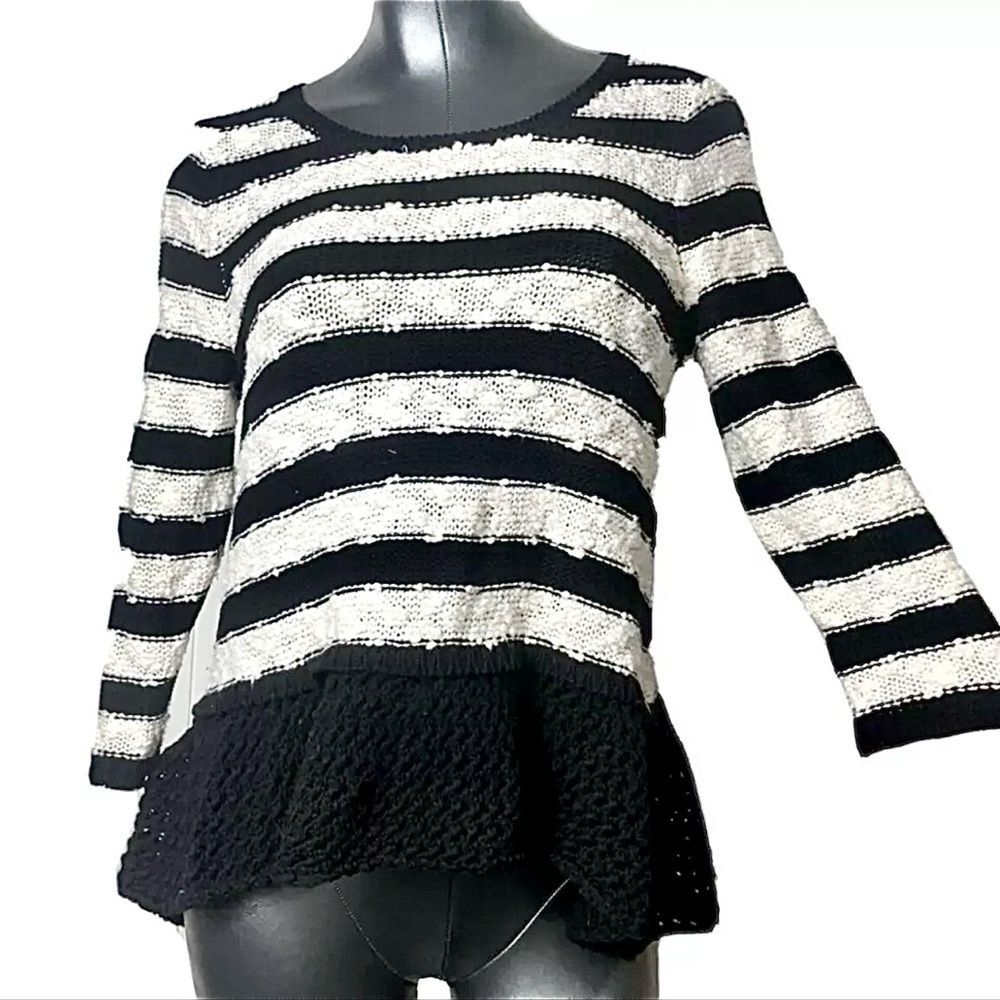 Knitted & Knotted Black White Knit Pullover Sweater Womens Size Small Preppy